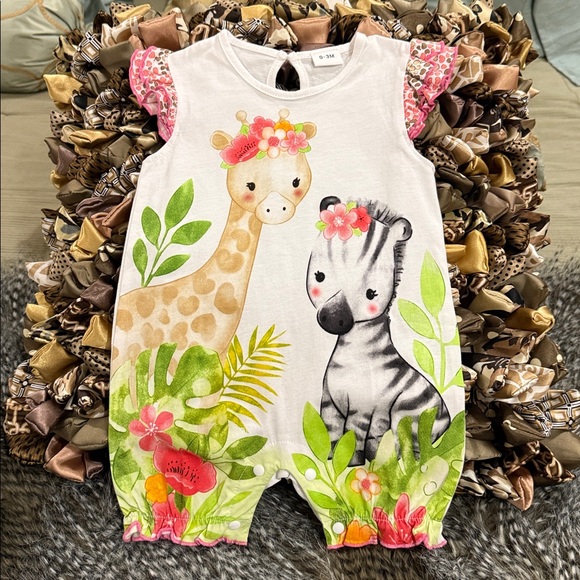 Kids one piece size 0-3 months & new socks and bow price is firm - Picture 2 of 6